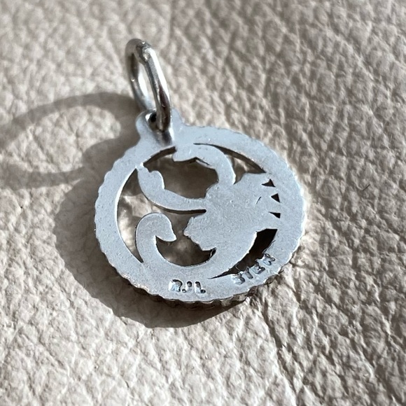 Vintage Sterling Silver ♏️ Scorpio PendantCharm - Picture 2 of 5